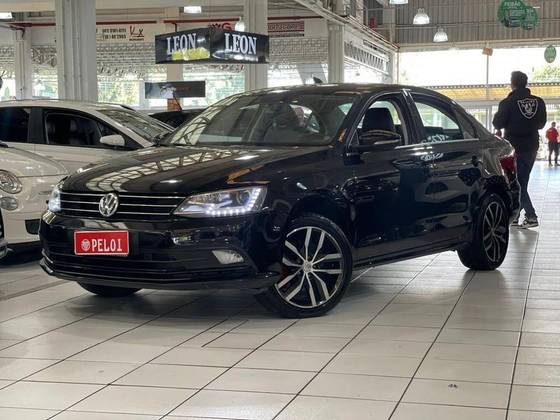 VOLKSWAGEN JETTA 2.0 TSI HIGHLINE 211CV GASOLINA 4P TIPTRONIC VOLKSWAGEN JETTA 2.0 TSI HIGHLINE 211CV GASOLINA 4P TIPTRONIC